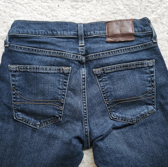 Hollister Men's Dark Blue Skinny Jeans - Picture 3 of 7